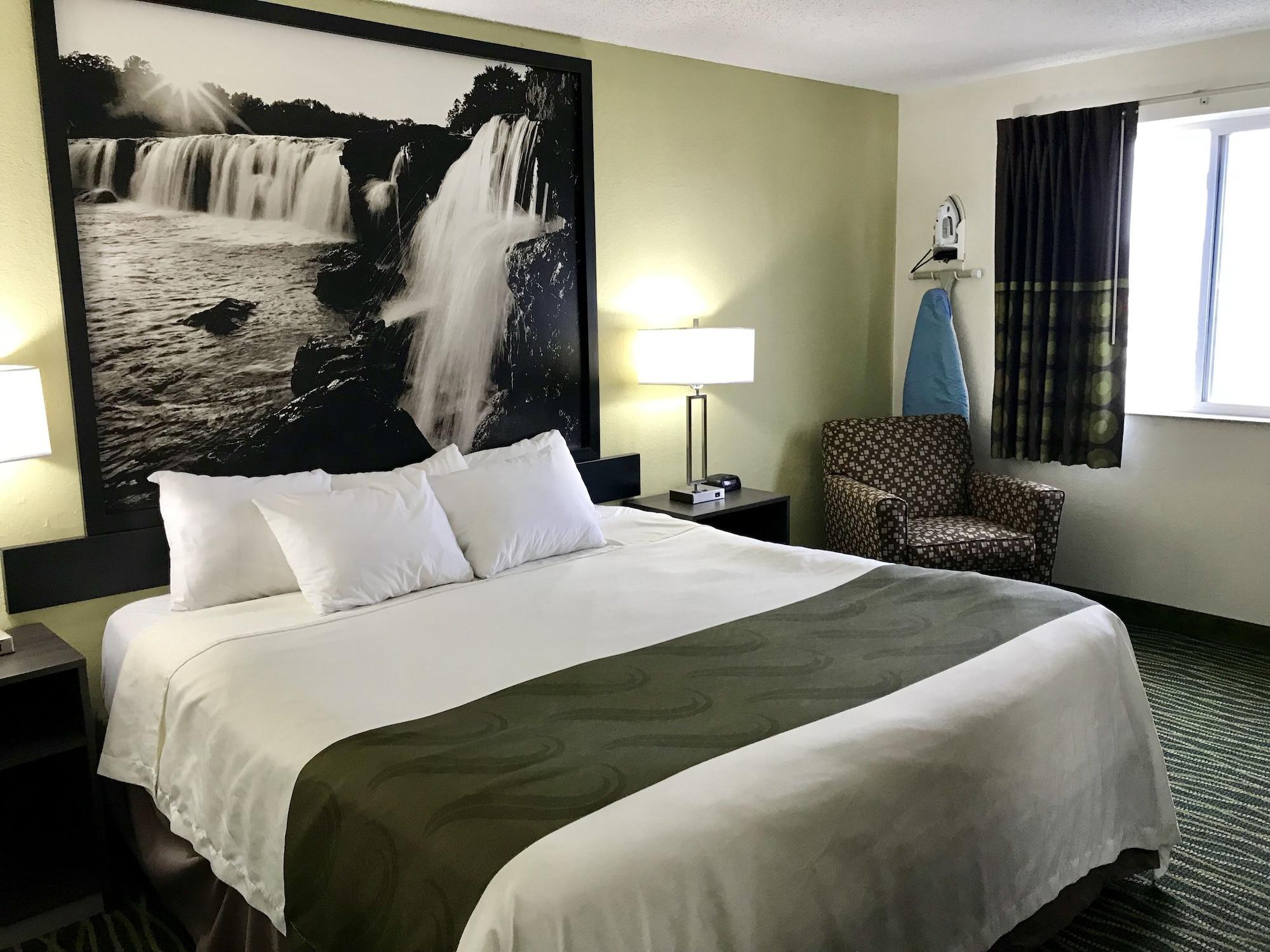 Super 8 By Wyndham Independence Kansas City Экстерьер фото